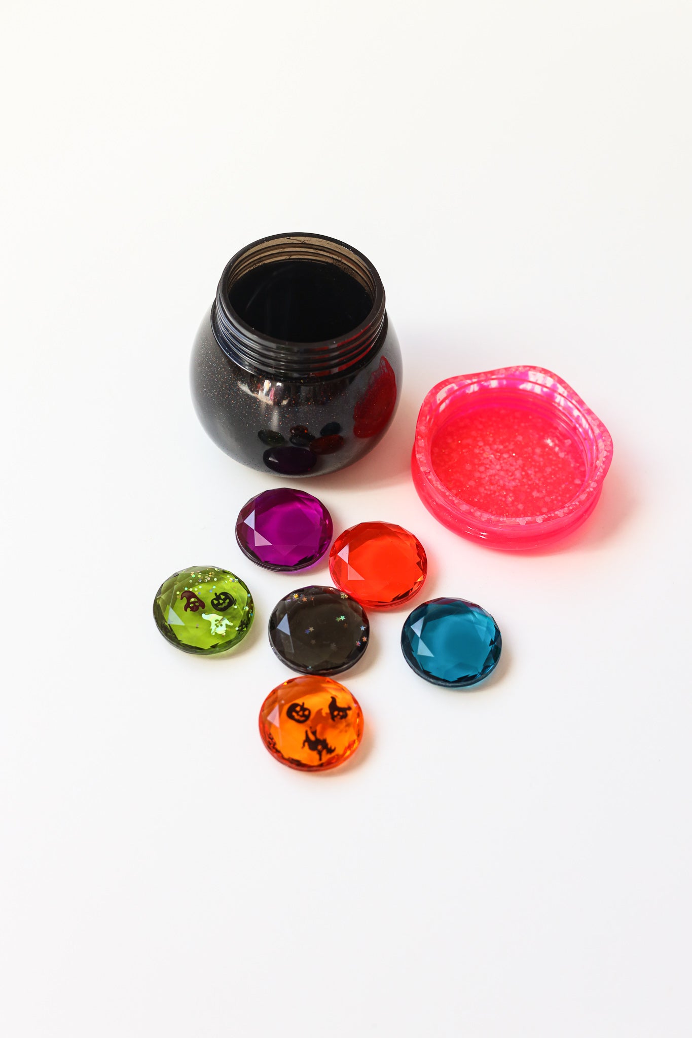 Cauldron of Gems